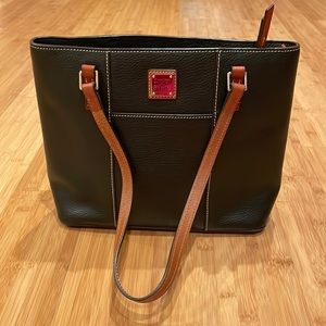 Dooney & Bourke Tote